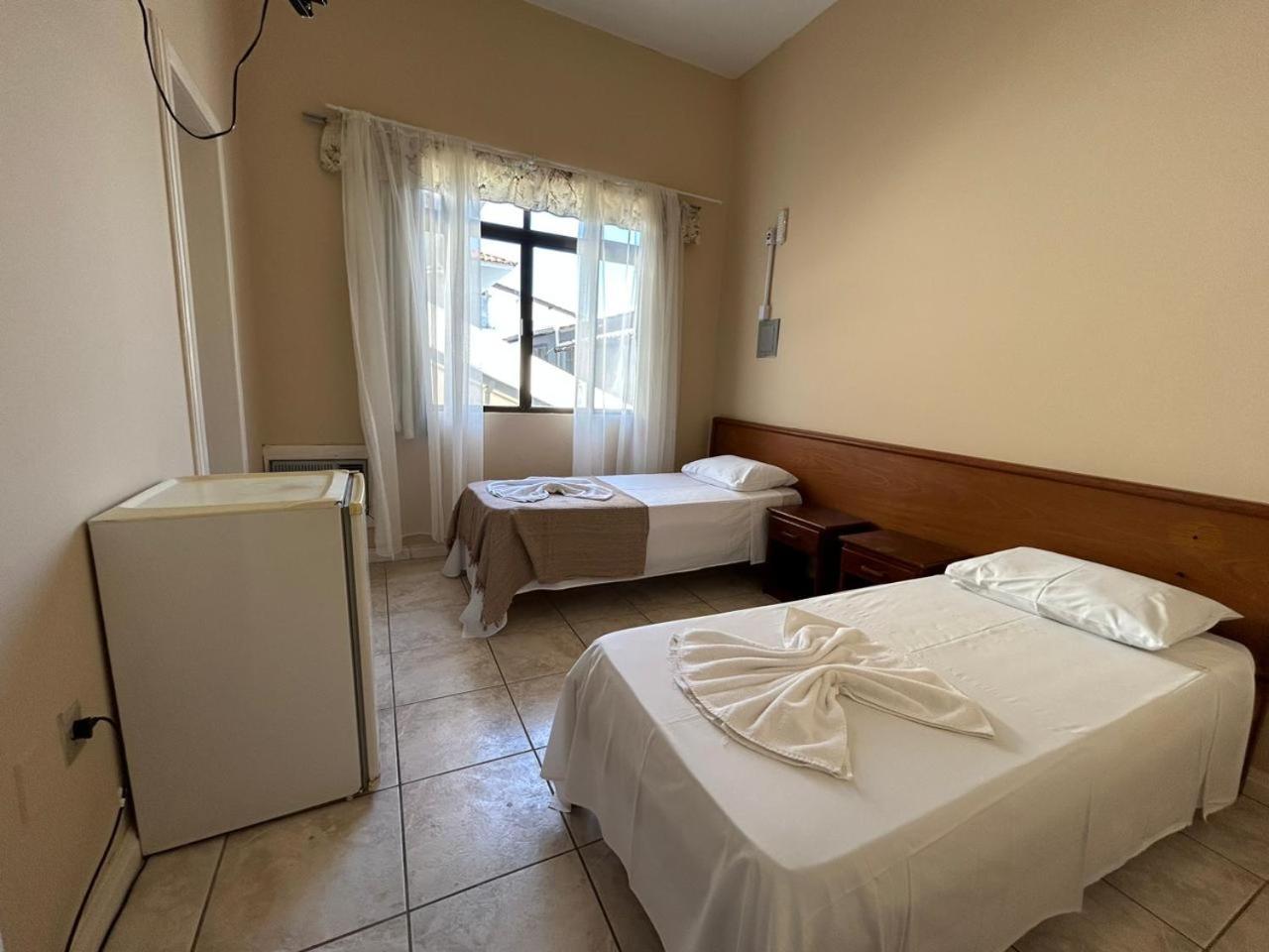 Ilha Azul Hospedagem Говернадор Селсо Рамос Екстериор снимка